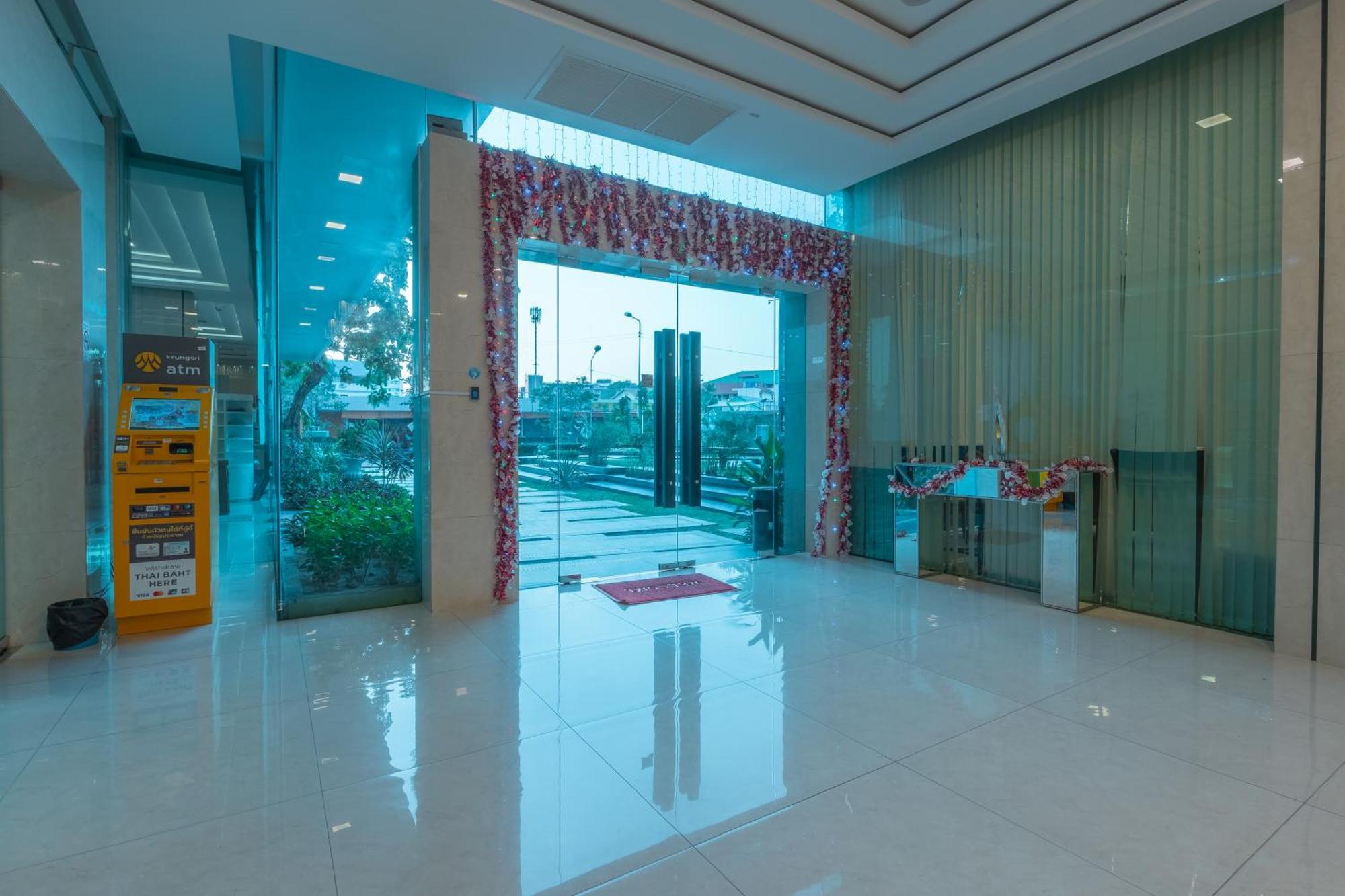 City Garden Tower By Pattaya Holiday Esterno foto